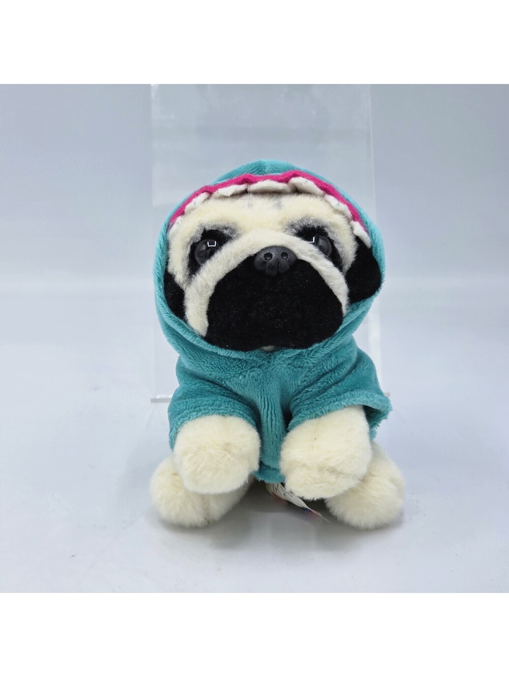 Gund Shark Doug the Pug Dog 5” Plush